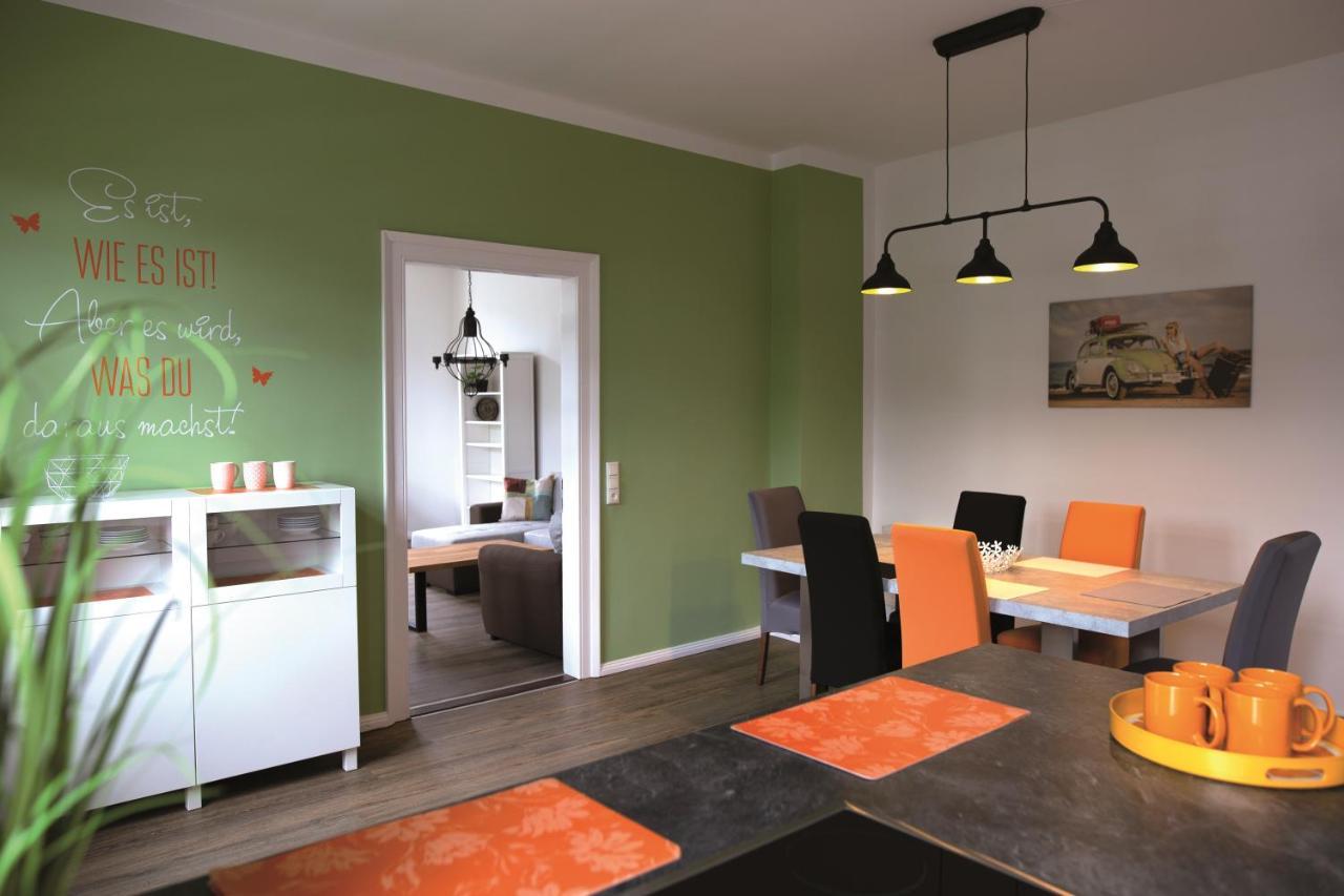 Ferienwohnung Im Bahnhof Luegde Esterno foto